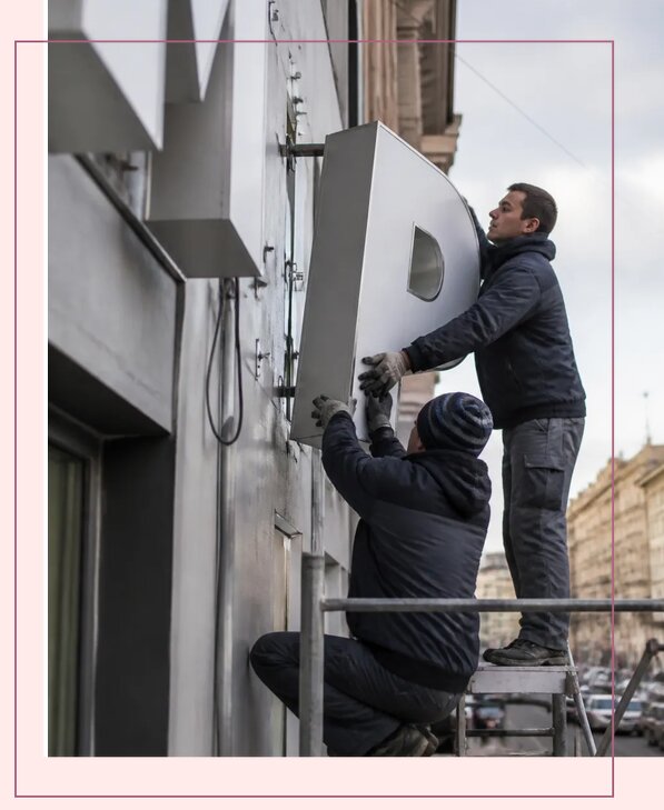 Изготовление и монтаж больших объемных букв в Нижнем Новгороде